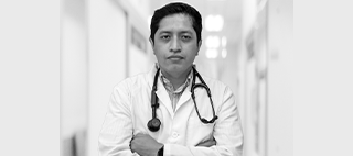 Dr. Bryam Lopez Tuesta